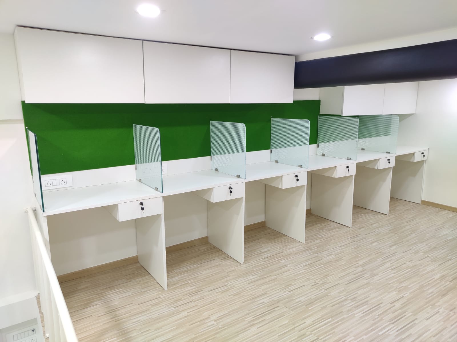 Crystal Plaza office interior 43